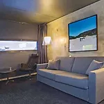 Comfort Runway Hotell