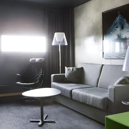 Comfort Runway Hotel