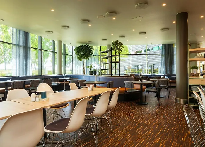 康福特茵天桥酒店 Garder