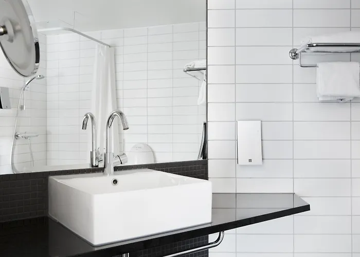 康福特茵天桥酒店 酒店 4*