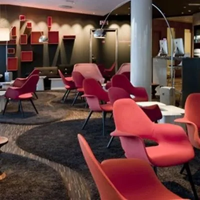 康福特茵天桥酒店 Garder