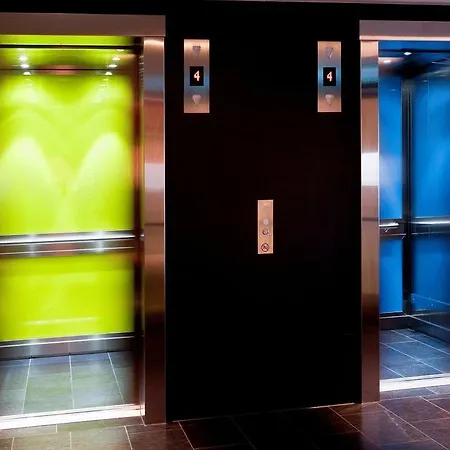 Comfort Runway Ξενοδοχείο 4*