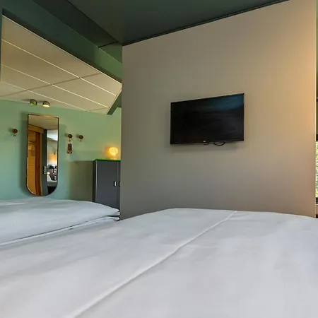 Comfort Runway Ξενοδοχείο 4*