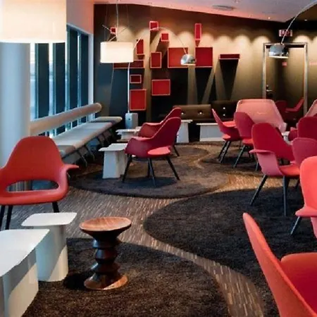 Comfort Runway 4* غاردرموان