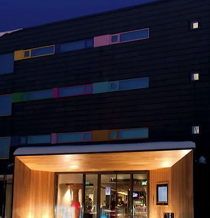 Comfort Runway Hotel 4*