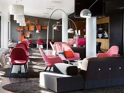 Comfort Runway